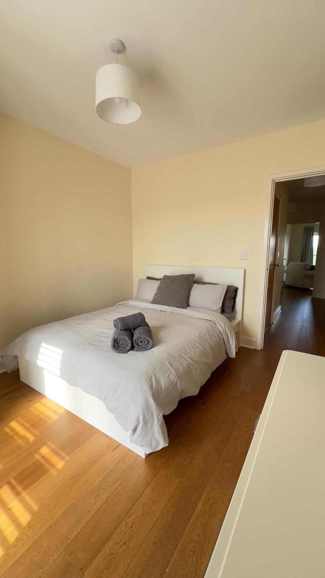 Apartment 2 Bed Near Brent Cross London